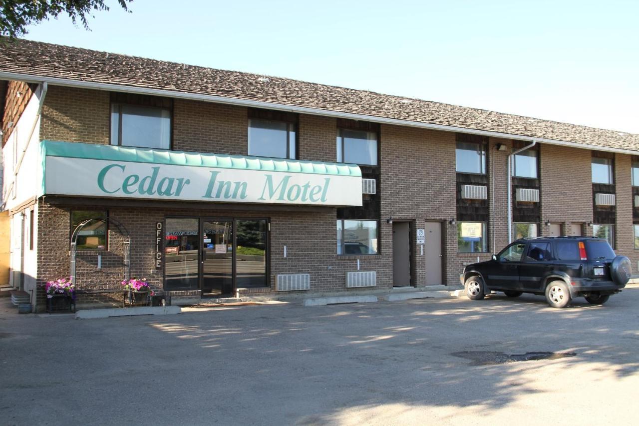 Cedar Inn Lloydminster Eksteriør bilde